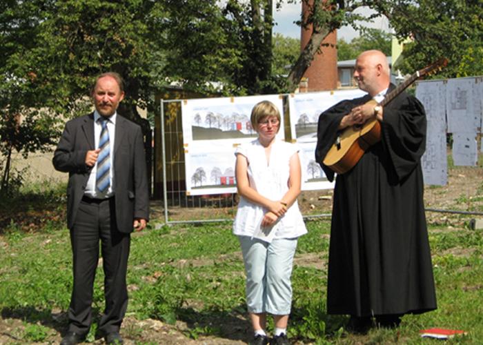 Spatenstich eines Wohnheimes für mehrfachbehinderte Menschen 2011