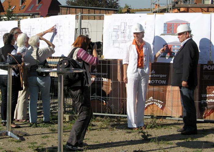 Grundsteinlegung des Wohnheimes „Haus Noah“ im September 2011