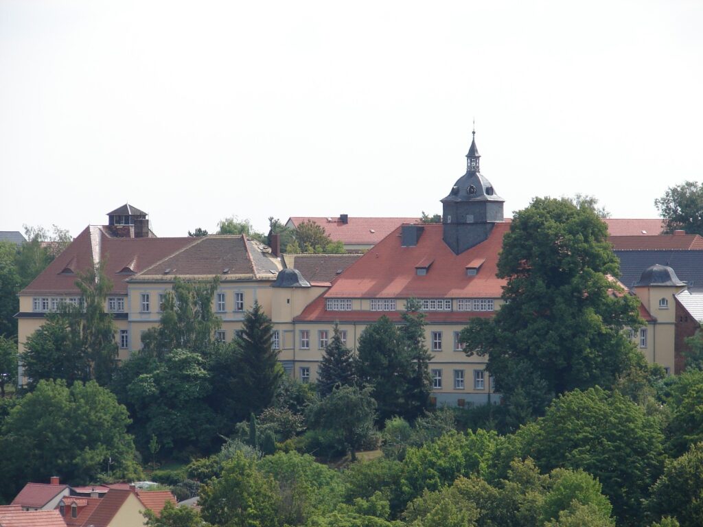 Altenpflegeheim in historischem Gebäude Evangelisch-Lutherisches Magdalenenstift in Altenburg