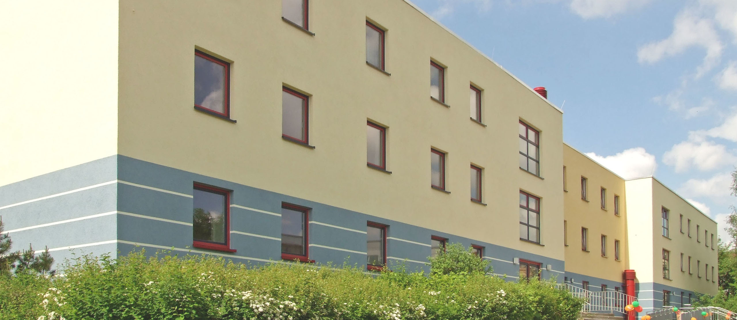935_996_SA_KiTa Zwergenland_Header_2560x1113