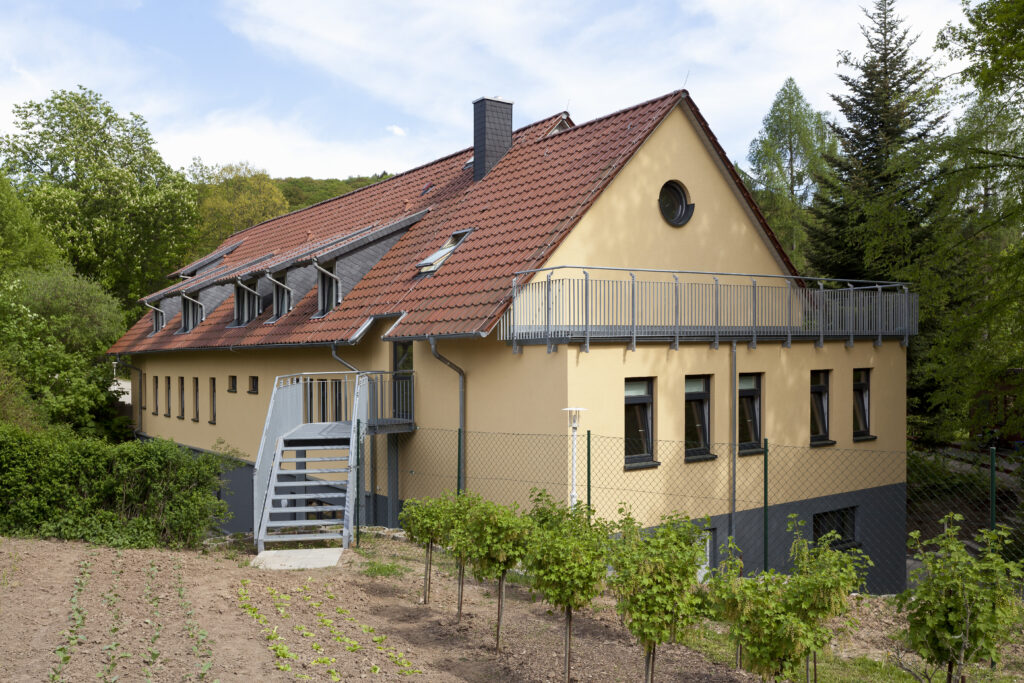 Wohnheim Schweizerhaus Rastenberg; Ausbau Wohnheim "Schweizerhaus" in Rastenberg