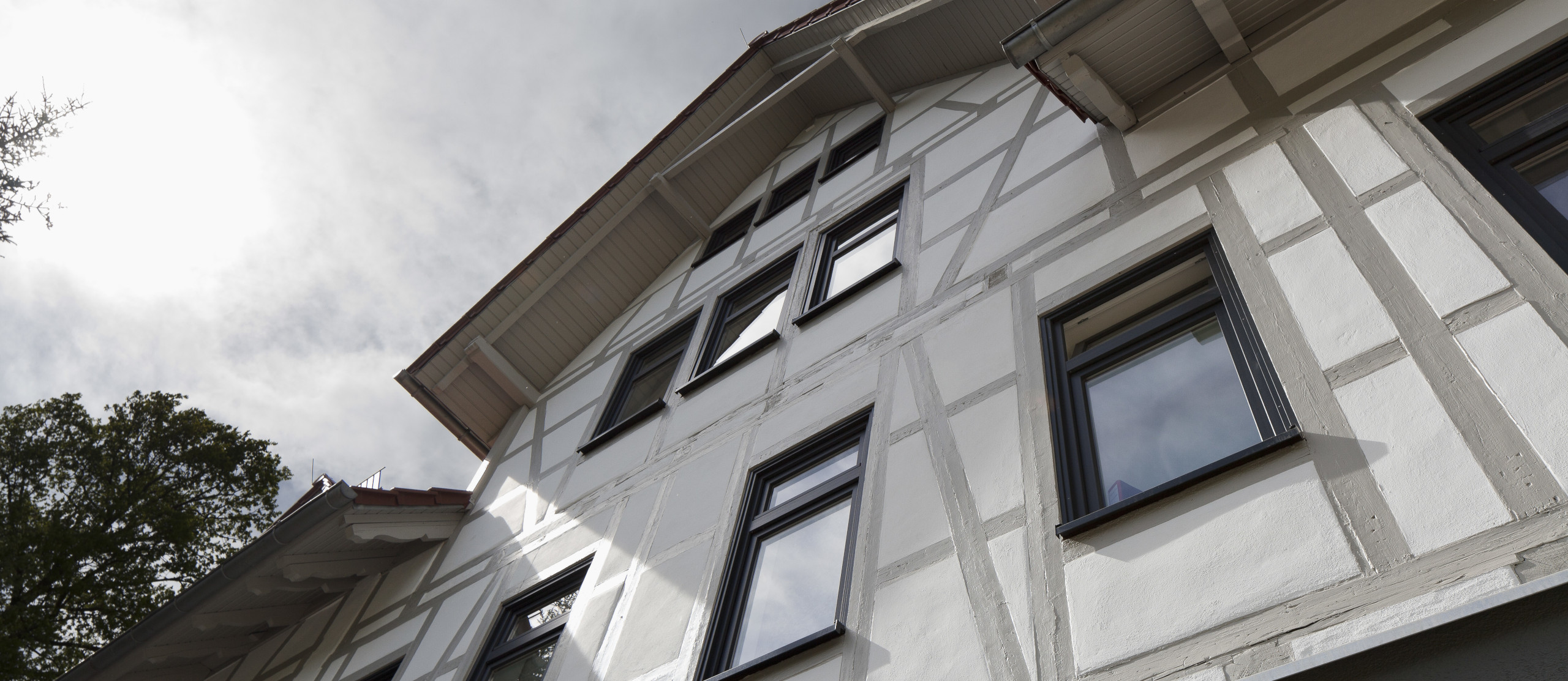 967_Wohnheim_Rastenb_Schweizerh_Header_2560x1113
